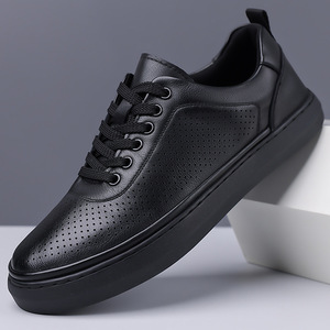 Sandalias Planas para Hombre, de Cuero Vacuno de Primera Calidad, Suaves, Transpirables, Casuales, de Verano, Negras, con Diseño Calado y Cordones Delanteros - Product Image 1