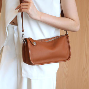 2025 nouvelle vente directe d'usine simple sac à bandoulière multicolore couture quotidienne exquise - Product Image 1