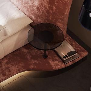 Modern Minimalist Moda Trendi Şönil Yaprak Şeklinde Yüzen Yatak Prenses Pembesi Döşemeli Lüks Ana Yatak Odası İtalyan Kumaş - Product Image 4