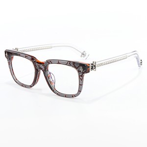 Vente en gros de lunettes de fête amusantes pour hommes et femmes, tous âges, montures incassables, lunettes de jeu originales pour jeunes, fabrication à Shenzhen - Product Image 1