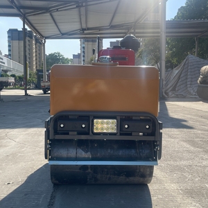 Compactadora de Asfalto de Doble Rodillo Vibratorio Pequeña de <span class=keywords><strong>0</strong></span>.8t, <span class=keywords><strong>0</strong></span>.6t, <span class=keywords><strong>0</strong></span>.5t para Renovación Rural y Construcción - Product Image 3