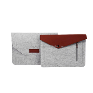 Funda Portátil Personalizada, Duradera, Simple, de Fieltro PET Gris Claro, Maletín Portadocumentos para Oficina y Negocios - Product Image 3