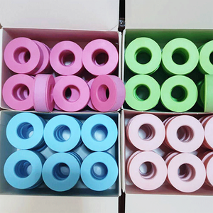 شريط سيليكون ملون مخصص باللون الوردي والأرجواني والأزرق لتمديد الرموش، مناسب للبشرة الحساسة، شريط رموش غير منسوج قابل للتنفس - Product Image 5