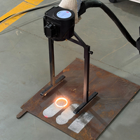 Präzise Luftgekühlte 300W Gepulste Faserlaser-Reinigungsmaschine zur Rostentfernung auf Stahlteilen von Kraftfahrzeugen