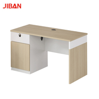 Bureau d'ordinateur exécutif moderne en bois avec panneau de travail, tiroir et meuble de bureau extensible