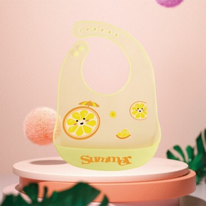 Bavoirs en silicone Aricare pour bébé, imperméables et doux, avec motif coloré sans BPA et anneau de dentition intégré – Offre spéciale - Product Image 4