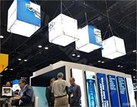 Pantalla LED Giratoria de 6 Caras en Forma de Cubo Mágico P2.5 para Interiores, 360° °   Pantalla LED Cúbica Visible para Promoción en Centros Comerciales