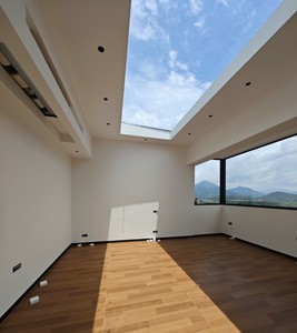 Fenêtre de toit motorisée électrique Yuantai en aluminium pour maison intelligente, design moderne pour villa, salon, sous-sol - Product Image 6
