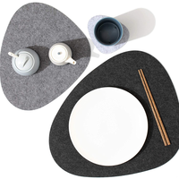 Nouveauté : Ensemble de sets de table en feutre antidérapant écologique au design personnalisé - Gris irrégulier, moderne, de qualité supérieure, pour table à manger et sous-main de bureau