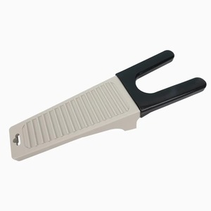 Canvas Sneaker With Rubber Base Pneumatic Manual Shoe Lasting String Pulling Grasping Machine Shoe Making Machine - Product Image 1