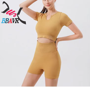 Conjuntos Deportivos sin Costuras para Mujer, Conjunto de Dos Piezas con Top Corto, Conjuntos de Yoga con Efecto Levanta Glúteos - Product Image 4