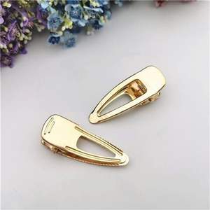 सस्ते सोने के कच्चे बाल क्लिप के सामान थोक हीयर क्लिप हेयर एक्सेसरीज 2023 हॉट सेल क्लिप हेयर एक्सेसरीज - Product Image 3