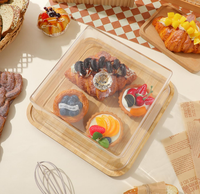 Plateau à gâteau carré en bambou écologique de haute qualité avec couvercle en acrylique pour la présentation des desserts