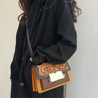 Sac à bandoulière en cuir vintage 2025 personnalisable avec logo, sac à main de créateur pour femme, pochette assortie, chaînes et sequins, mode de luxe