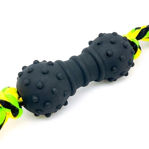 Vente en gros haltère écologique en <span class=keywords><strong>caoutchouc</strong></span> résistant aux morsures jouets interactifs pour chiens massage des gencives jouet à mâcher pour animaux de compagnie avec corde - Product Image 3
