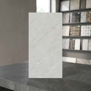 Baldosas de Porcelana Mate con Diseño de Madera Plateada Domino, 600x1200mm, Antideslizantes, para Interiores y Exteriores - Product Image 4