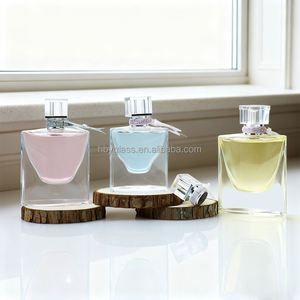 ขวดน้ำหอมแก้วทรงแบน คอจีบ ขนาด 100 มล. ลายเกล็ด<span class=keywords><strong>ปลา</strong></span> ใสแบบคริสตัล ฝาผ้าไหมแบบด้าน มีตัวเลือกขนาด 30 มล./50 มล. ขายส่ง - Product Image 2