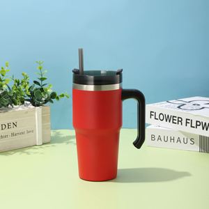 Vente en gros : Gobelet isotherme de voiture en acier inoxydable de 20 oz avec poignée et accessoire paille - Product Image 5