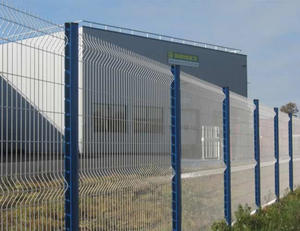 Panneaux de clôture en treillis soudé 3D en acier thermolaqué, directement de l'usine, pour les jardins résidentiels - Product Image 1