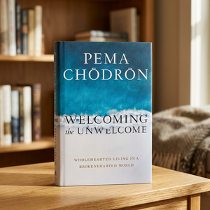 Bienvenue à l'inattendu par Pema Chödrön, livre broché anglais sur la pleine conscience et la guérison émotionnelle - Product Image 1
