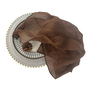 Serviettes en lin 100% faites à la main bordure brodée linge de table réutilisable durable pour les mariages salle à manger jetable bas prix de gros - Product Image 2