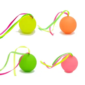 Pet Glowing Spielzeug Molaren Biss-resistant Cat Gummi Ball Fluoreszierende Pet Biss Ball Glowing Wasserdicht Spielzeug Training Ball