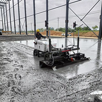 Machine de nivellement laser automatique vibrante haute efficacité pour la construction routière sur béton
