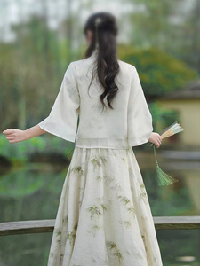 Nueva fábrica china <span class=keywords><strong>tradicional</strong></span> <span class=keywords><strong>mujer</strong></span> damas hanfu media falda <span class=keywords><strong>qipao</strong></span> conjunto de dos piezas mujeres verano Maxi vestido de talla grande cheongsam - Product Image 5