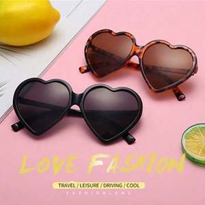 Gafas de Sol de Moda Retro Transparentes Rojas y Rosas para Mujer, Gafas de Sol Extra Grandes con Forma de Corazón - Product Image 2