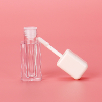 Récipients de brillant à lèvres recyclables OMI Tubes de brillant à lèvres de forme spéciale Tubes de brillant à lèvres transparents personnalisés écologiques Emballage d'huile à lèvres