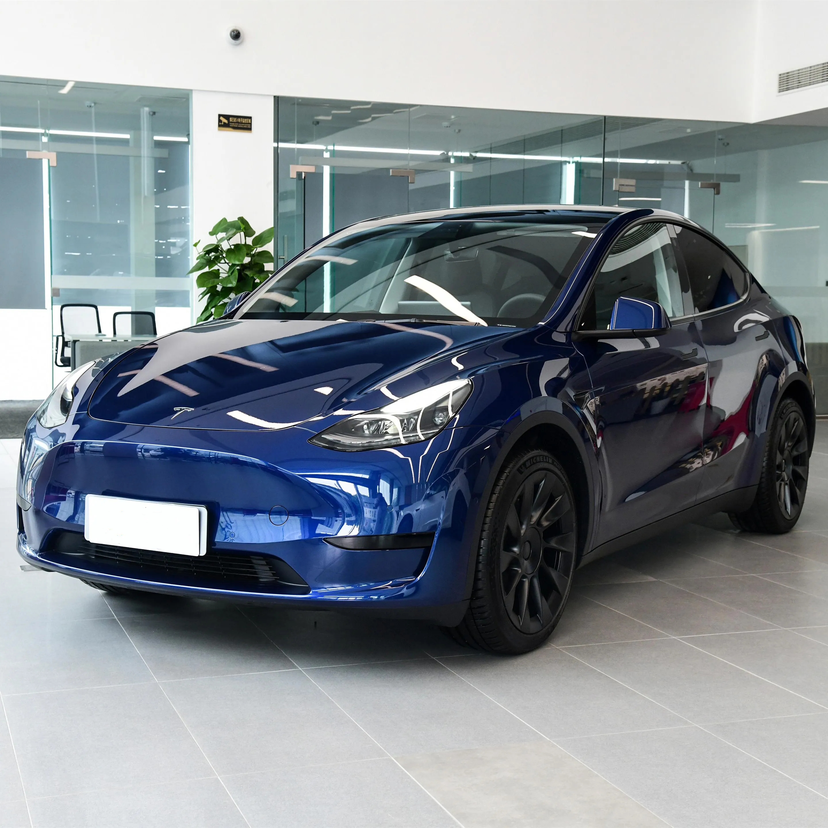 Auto elettrica a trazione integrale Tesla Model 3 Bodykit in fibra di carbonio