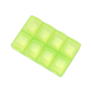 Travel pill case 8 grid plastic pill box can be customized color medicine case