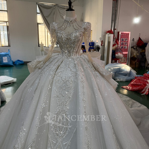 Mc052 Boat Neck off the Shoulder Party Wedding Dress Organza <b>Ball</b> Gown with Chapel Train Appliques Natural Waistline for - Product Image 5