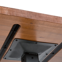 Tables et chaises en bois de style industriel européen pour restaurants et cafés pour les clients et les propriétaires de cafés