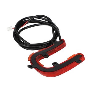 Composant de feu arrière pour trottinette électrique KuKirin A1, feu arrière, circuit original du véhicule, pièce d'avertissement de freinage, feu arrière - Product Image 4