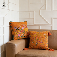 Housse de coussin en velours orange de luxe - Broderie florale colorée et bordure à passepoil - Housse de coussin décorative pour décoration bohème