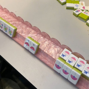 Parel Mahjong Rekken 17,5 inch 20 inch Acryl Gegolfde Mahjong Rekken en Pushers - Product Image 4