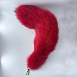 Cola de zorro auténtica de cristal de 40 cm, esponjosa, teñida de rojo, barata, con llavero y campana para juguete de gato, venta al por mayor - Product Image 3