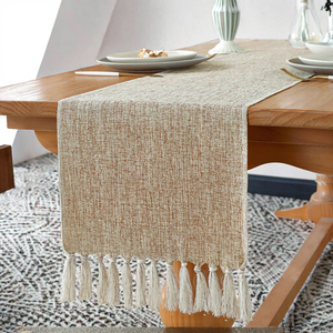 Chemin de table en lin tricoté brodé sur mesure de style campagnard beige pour la décoration de la maison, des mariages et des hôtels - Product Image 3