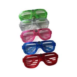 Stores vénitiens en plastique transfrontaliers, éclairage LED, lumière froide, imperméable, 1 couleur, lunettes créatives, accessoires d'ambiance pour bar et fête - Product Image 5