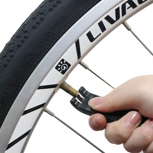 Attrezzo Multifunzione RIDERACE <span class=keywords><strong>per</strong></span> Riparazione Bici: Leva <span class=keywords><strong>per</strong></span> Pneumatici, Pinza <span class=keywords><strong>per</strong></span> Catena, Strumento <span class=keywords><strong>per</strong></span> Rimozione e Riparazione Catena MTB - Product Image 4