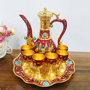 Nouvel ensemble de <span class=keywords><strong>vin</strong></span> moderne et minimaliste en alliage de zinc, style créatif Château Rose, avec huit pièces et coupe à spiritueux blanche - Product Image 2