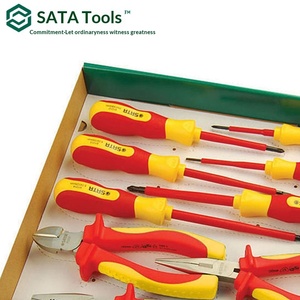 Set di Utensili Isolati VDE 09262 in Acciaio al Carbonio Resistente alla Tensione, 9 Pezzi - Product Image 3