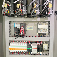 Sierra CNC WEIKE WJK-CNC-550 de 5 Ejes con Interfaz de Ángulo Arbitrario de 0 a 180 Grados para Perfiles de Muro Cortina de Aluminio