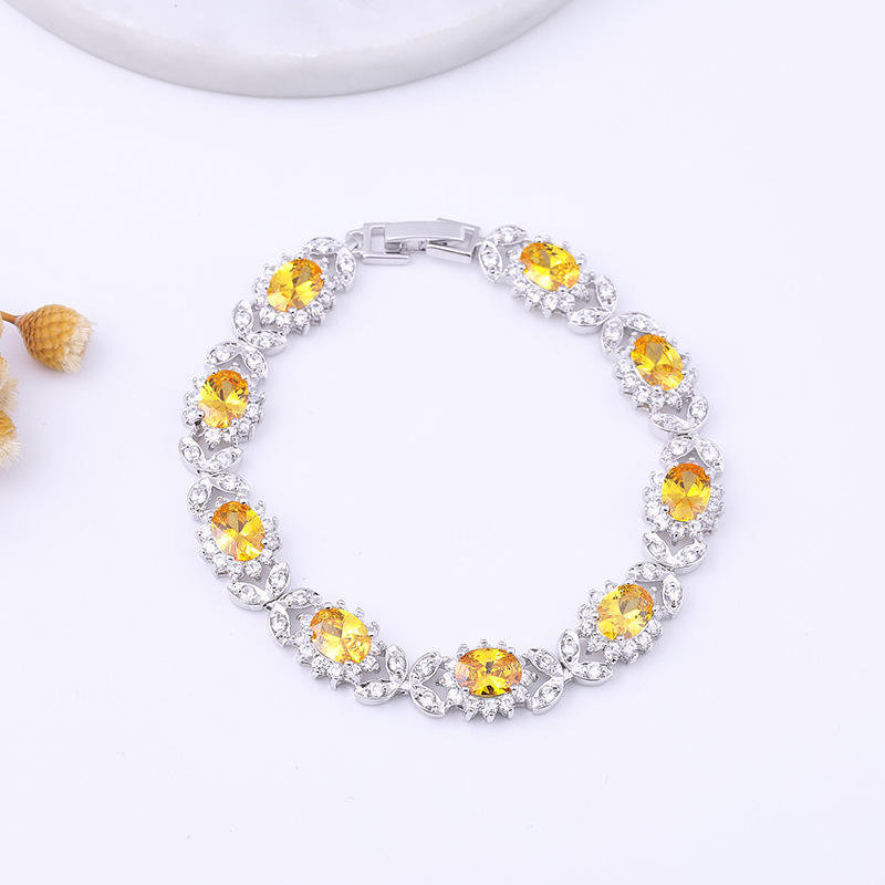 สีเหลือง