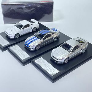 1:64 GT <span class=keywords><strong>NFS</strong></span> โมเดลรถหล่อโลหะอัลลอยสำหรับเป็นของขวัญและของตกแต่งบ้าน - Product Image 4