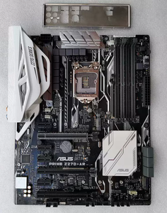 Carte mère AsusTech/Z270 AR Z270 prend en charge le processeur 7700K - Product Image 1