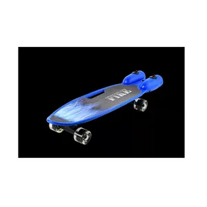 Fabriek Direct Elektrische Longboard Skateboard 4 Led Verlichting Wheel Drive Voor Kids