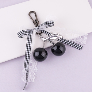 Bán Buôn Pha Lê Anh Đào Quyến Rũ Keychain Cá Nhân Cô Gái Keyring Số Lượng Lớn Mặt Dây Chuyền Túi Xách Vai Ba Lô Túi Quyến Rũ Móc Chìa Khóa - Product Image 4