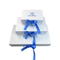 Boîte à perruques en papier pliable avec ruban en satin bleu personnalisé, matériaux recyclés, emballage gaufré pour accessoires capillaires, vente en gros